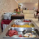 فندق Ayvalik Palas Hotel 2*