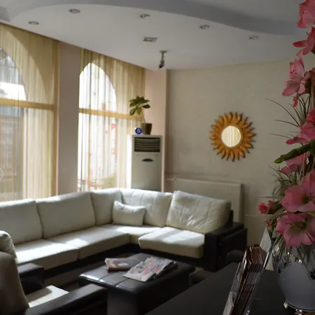 Szálloda Ayvalik Palas Hotel Ayvalı