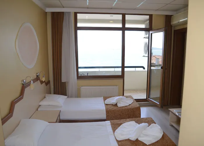 Szálloda Ayvalik Palas Hotel