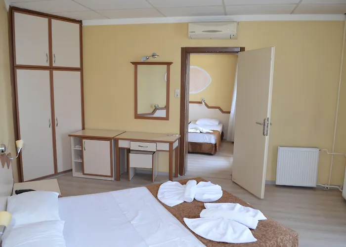 Szálloda Ayvalik Palas Hotel