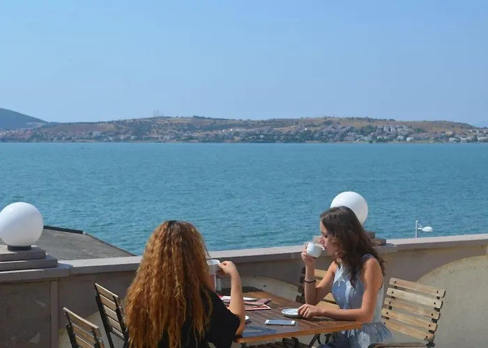 Ayvalik Palas Hotel Szálloda 2*