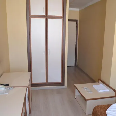 Ayvalik Palas Hotel 2* Ayvalik