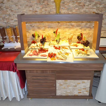 ホテル Ayvalik Palas Hotel 2*