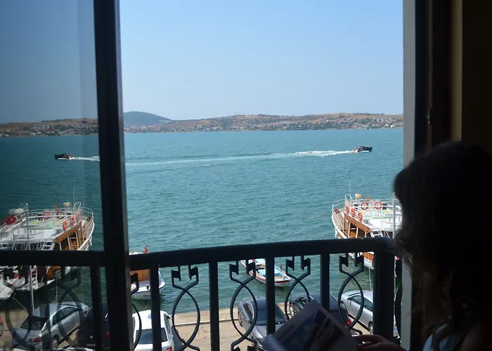 Ayvalik Palas Hotel Hotel 2*