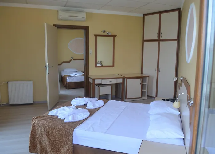 Ayvalik Palas Hotel Hotel