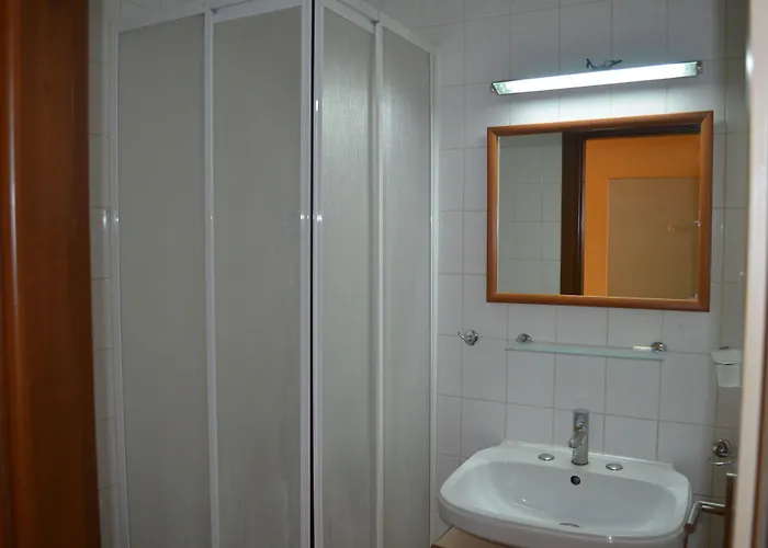 艾瓦勒克宫殿酒店 2*