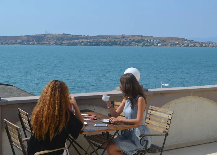 Ayvalik Palas Hotel Hotel